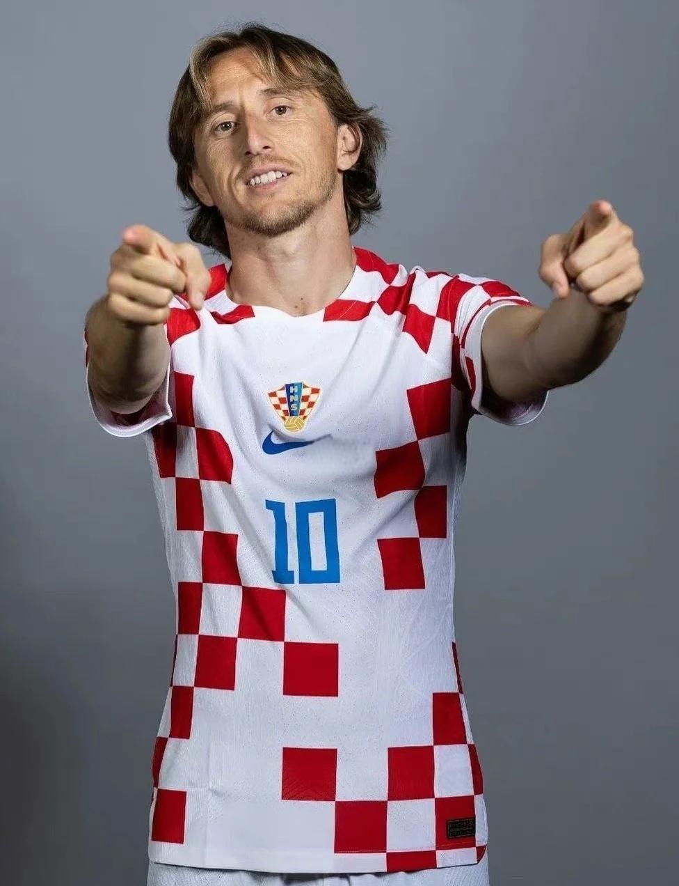 英博队医：马莱莱伤情与亚马尔相同，他很痛苦要吃止疼药