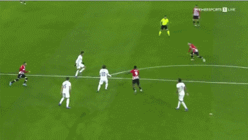 亚马尔传射奥尔莫双响 巴萨3-1阿拉维斯联赛登顶